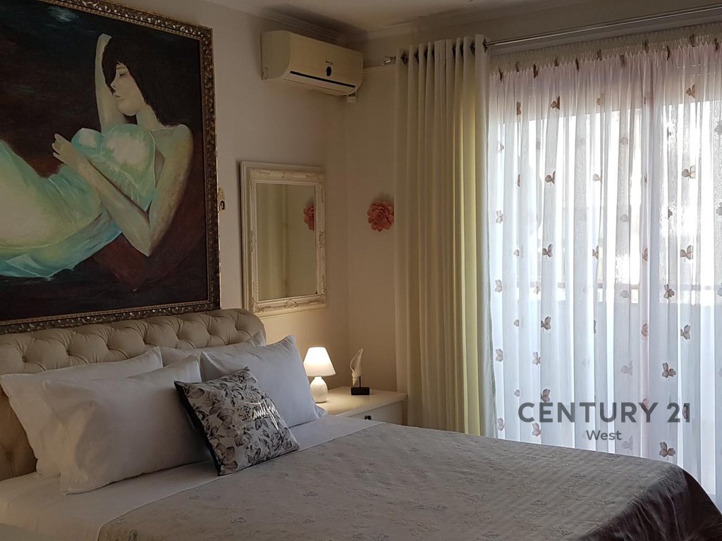 Shitet Apartament Premium 2+1+2 te Vollga, Durrës – Pamje Panoramike nga Deti (8/8)