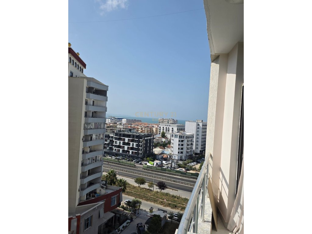 Apartament 2+1+2 dhe 3 Ballkone për Shitje në Shkëmbin e Kavajës, Durrës (14/16)