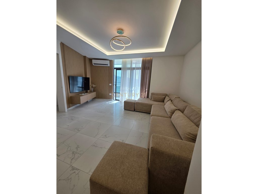 Apartament 2+1+2 dhe 3 Ballkone për Shitje në Shkëmbin e Kavajës, Durrës (2/16)