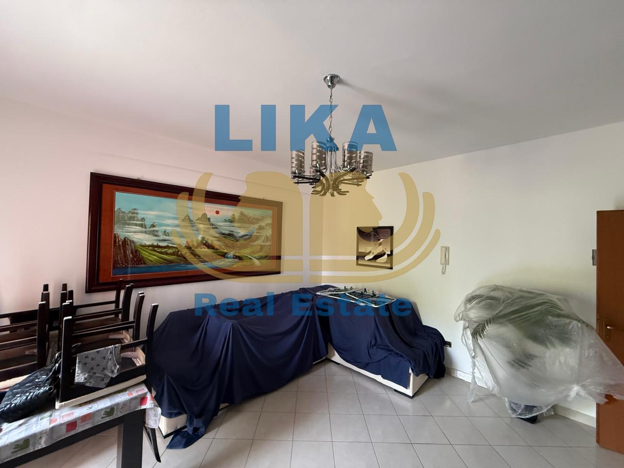 Apartament 2+1+2 në Shitje në Mali i Robit, Golem – Vetëm 300 Metra nga Deti (2/8)