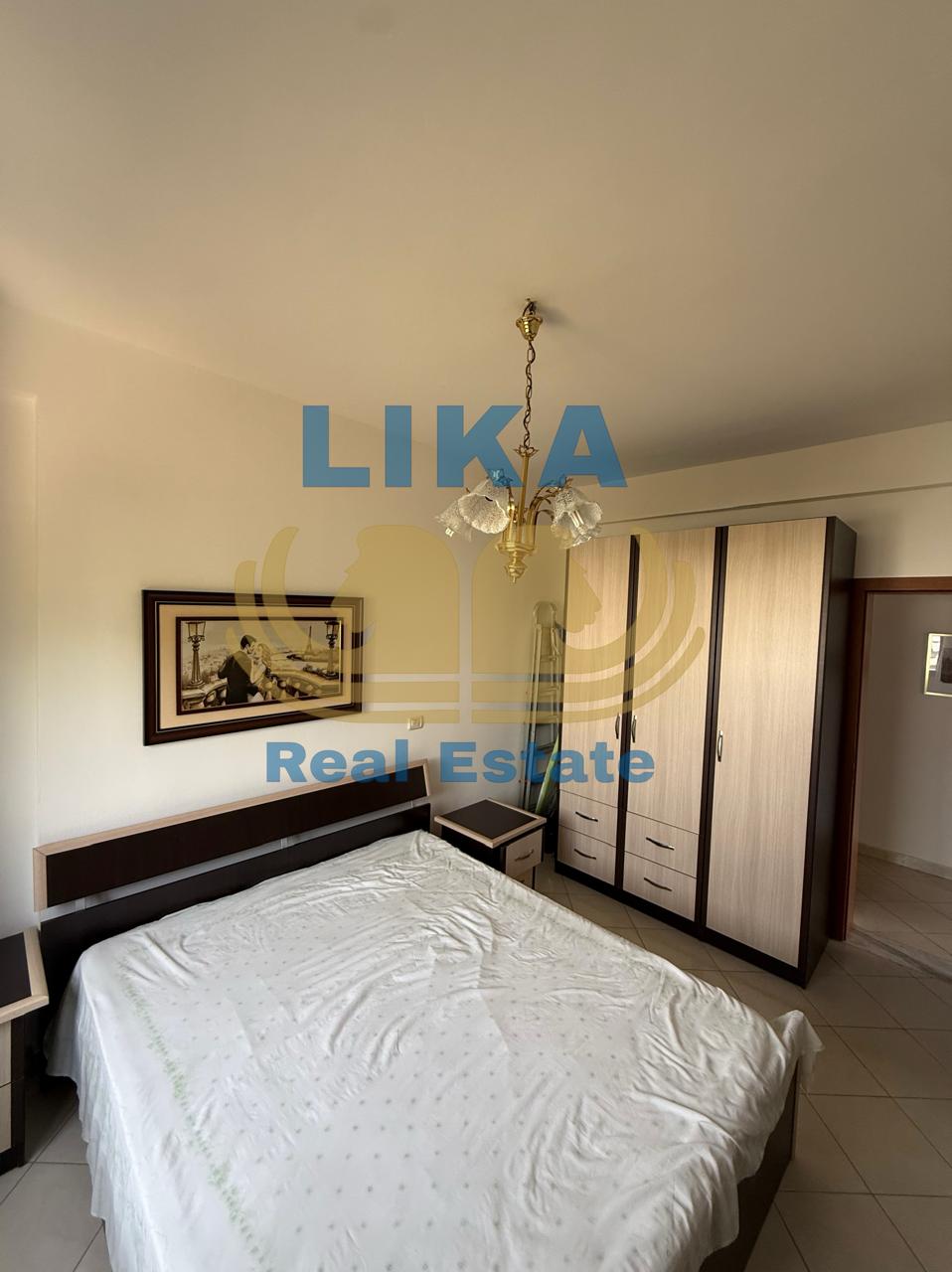 Apartament 2+1+2 në Shitje në Mali i Robit, Golem – Vetëm 300 Metra nga Deti (3/8)