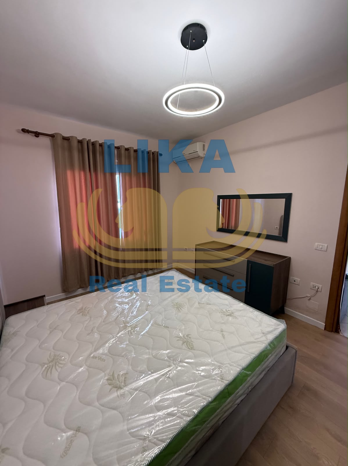 1+1 Apartment for Sale – Shkëmbi i Kavajës (7/9)