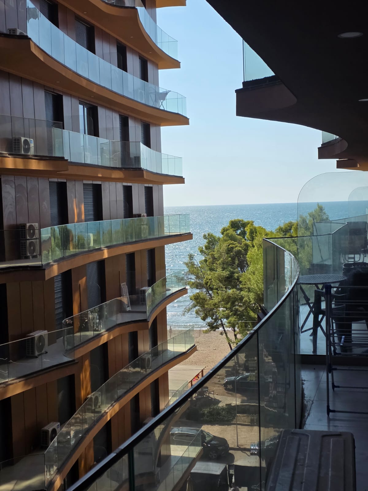 First Line Apartment - Shengjin (2/8)