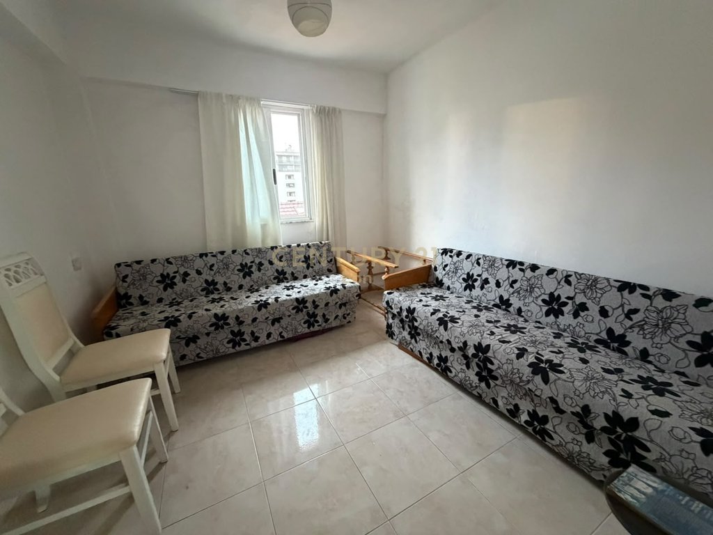 Apartment 3+1 for Sale near the Port Road, Center (9/11)