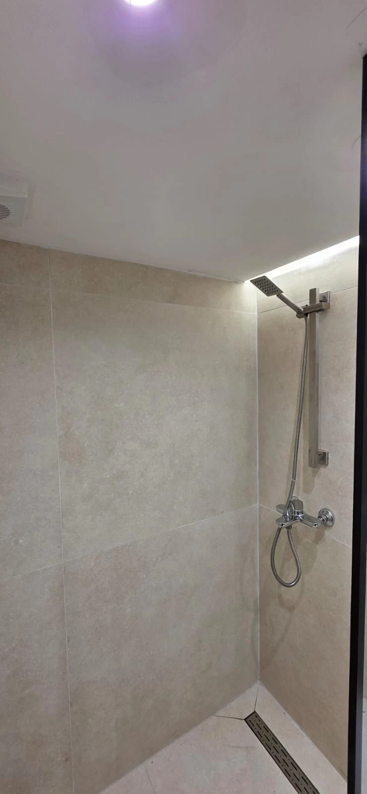 Occasion, Duplex for Sale Beach Durres. (15/16)