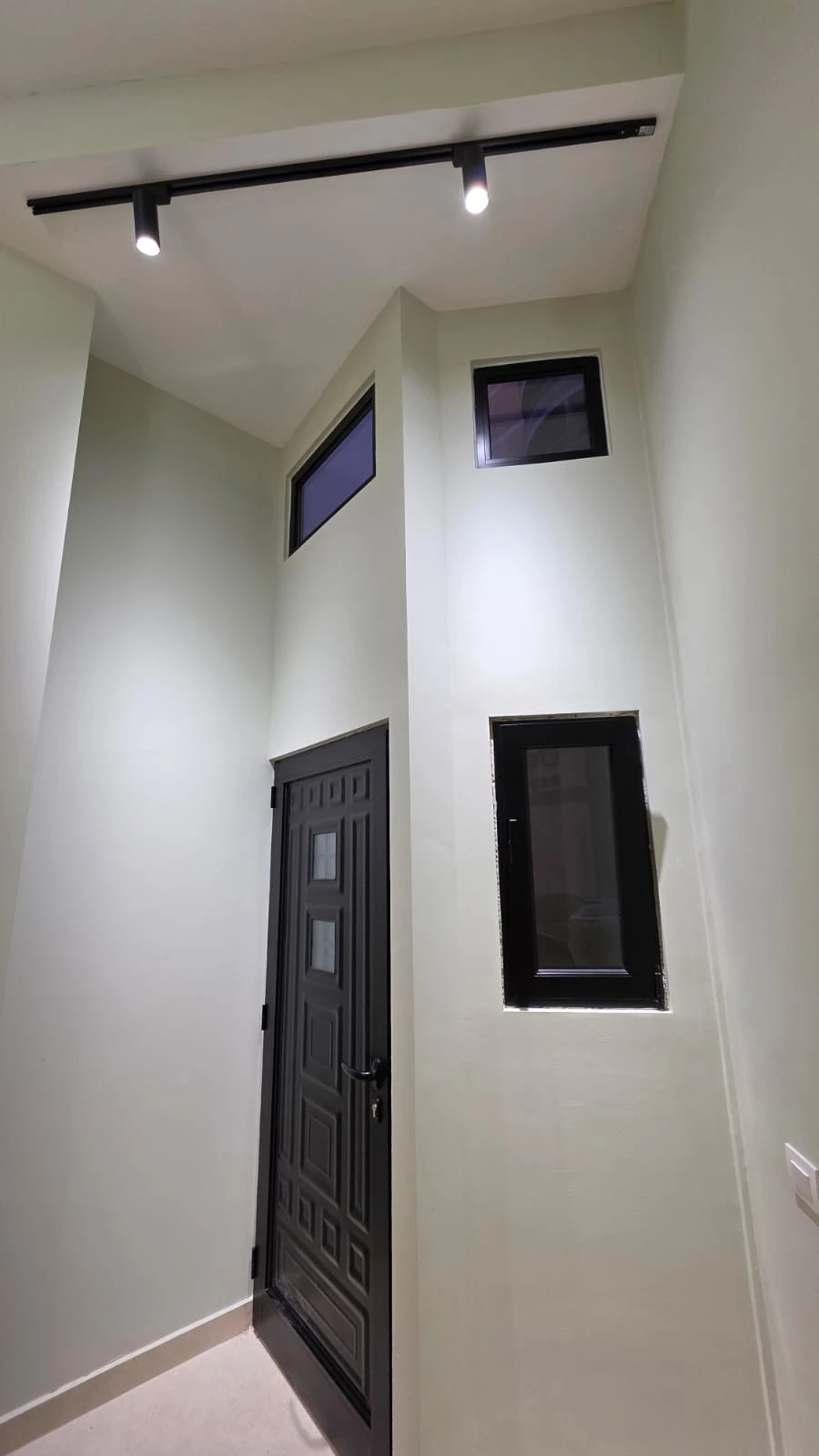 Occasion, Duplex for Sale Beach Durres. (6/16)