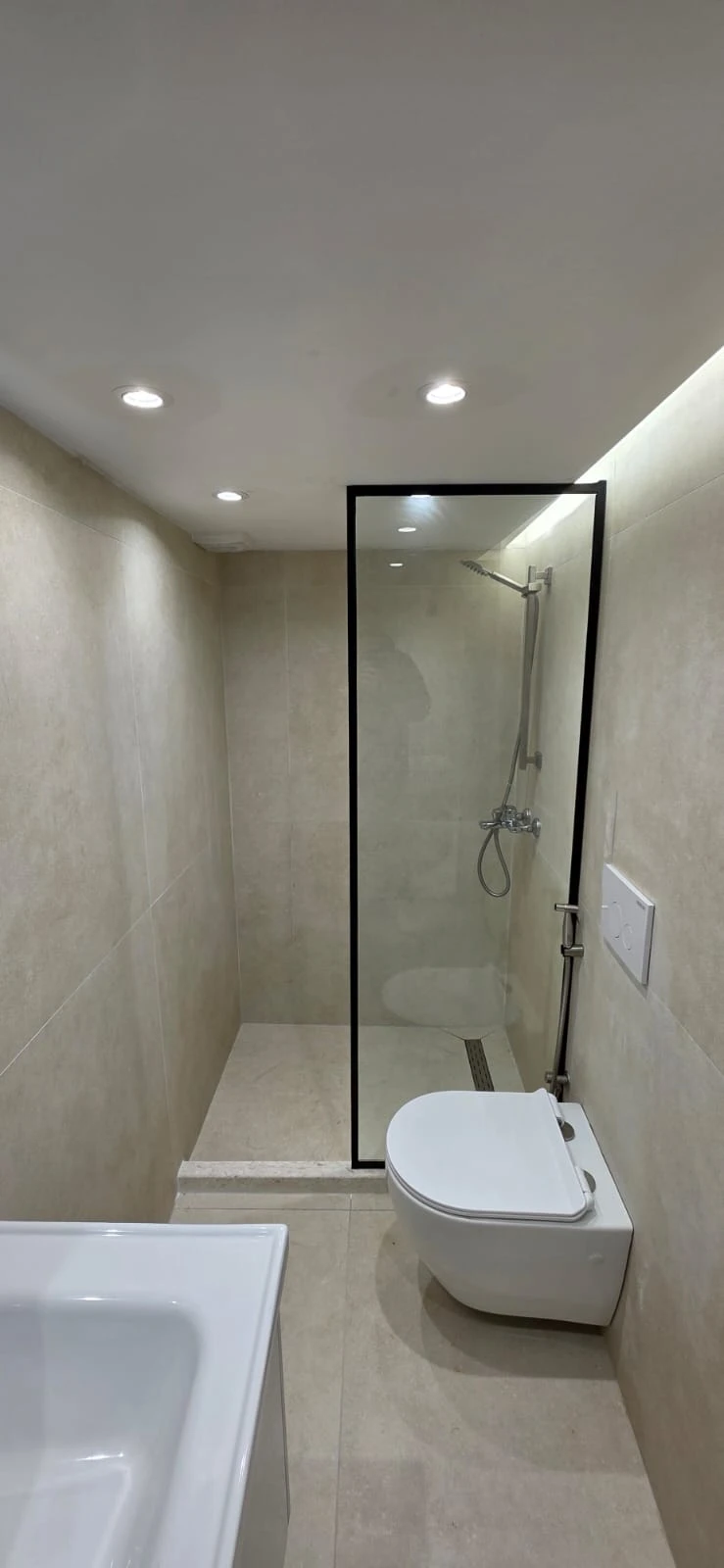 Occasion, Duplex for Sale Beach Durres. (9/16)