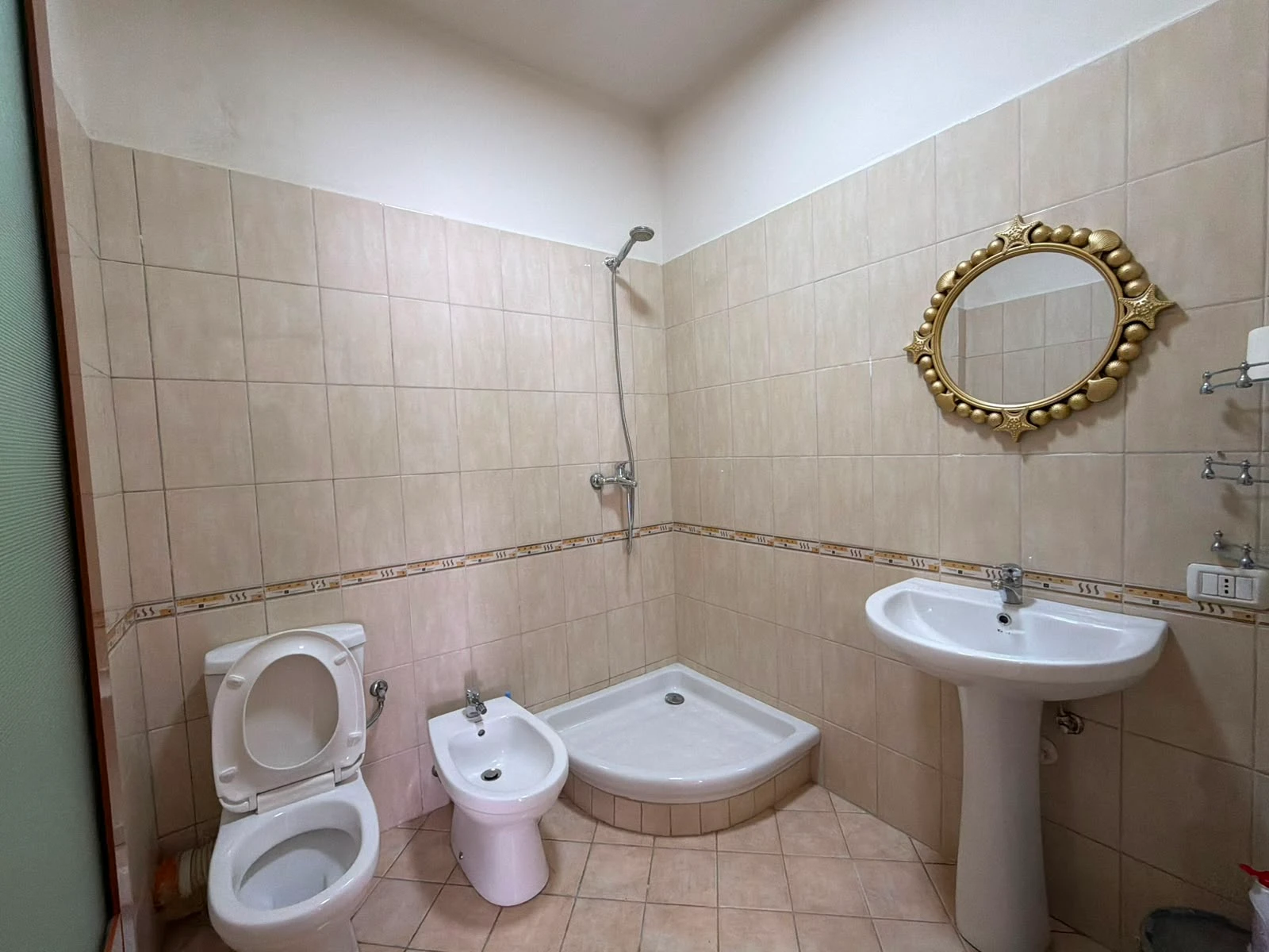Apartment 2+1 + 2 Bathrooms for Sale | Rrota e Kuqe, Beach, Durrës (8/8)
