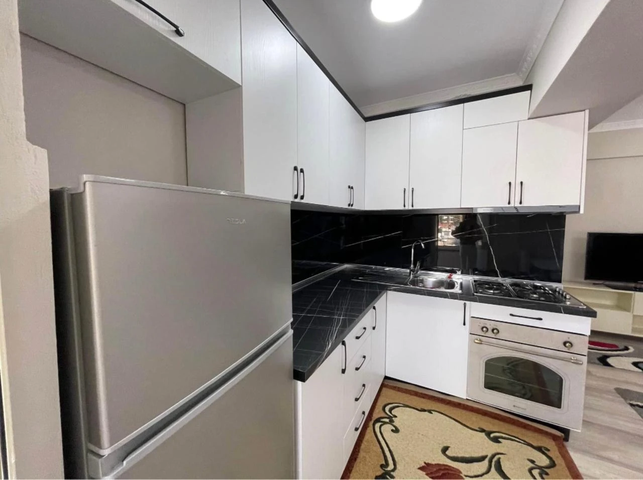 For sale, Apartment 1+1, Eftali Koci, Durrës (2/7)