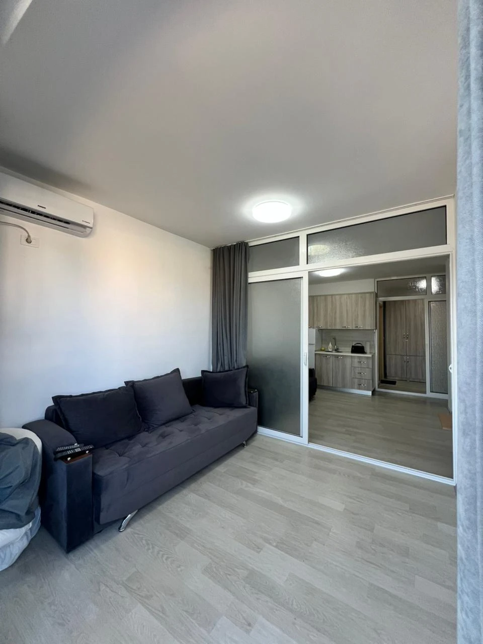 Studio Apartment for Sale Organized as 1+1 | Shkëmbi i Kavajës, Durrës (4/10)