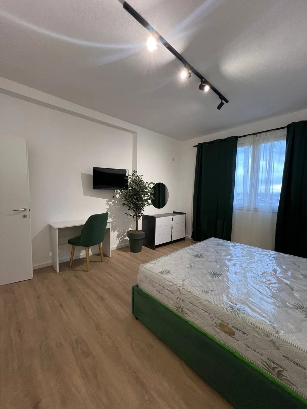 For Sale, Apartment 1+1, Iliria Beach, Durres (7/10)
