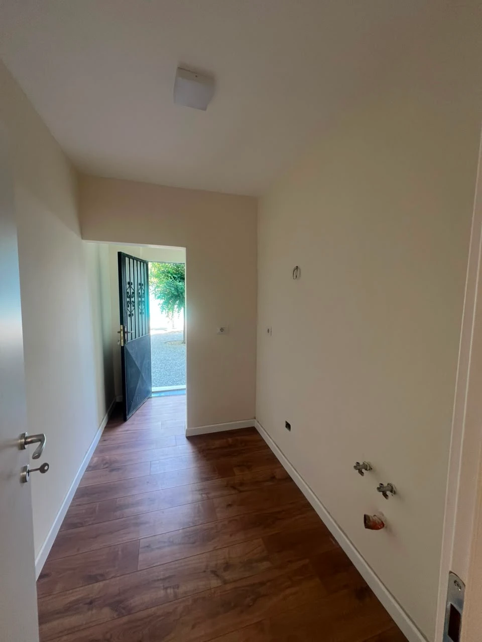 Apartment 2+1 with Separate Kitchen + Storage for Sale | Vala Park, Durrës (4/8)