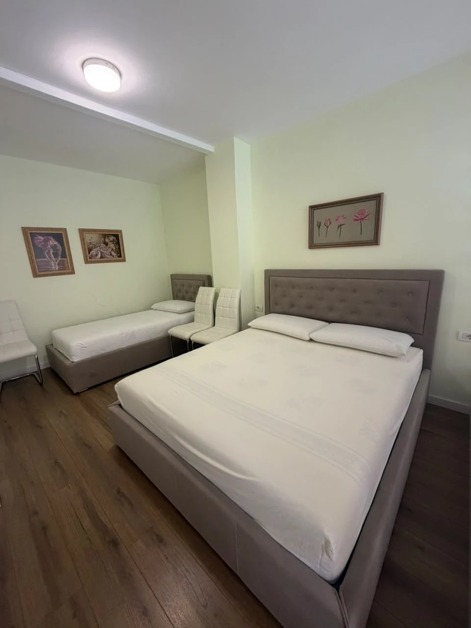 Shitet Apartament 1+1+Post Parkimi ne Golem (8/14)