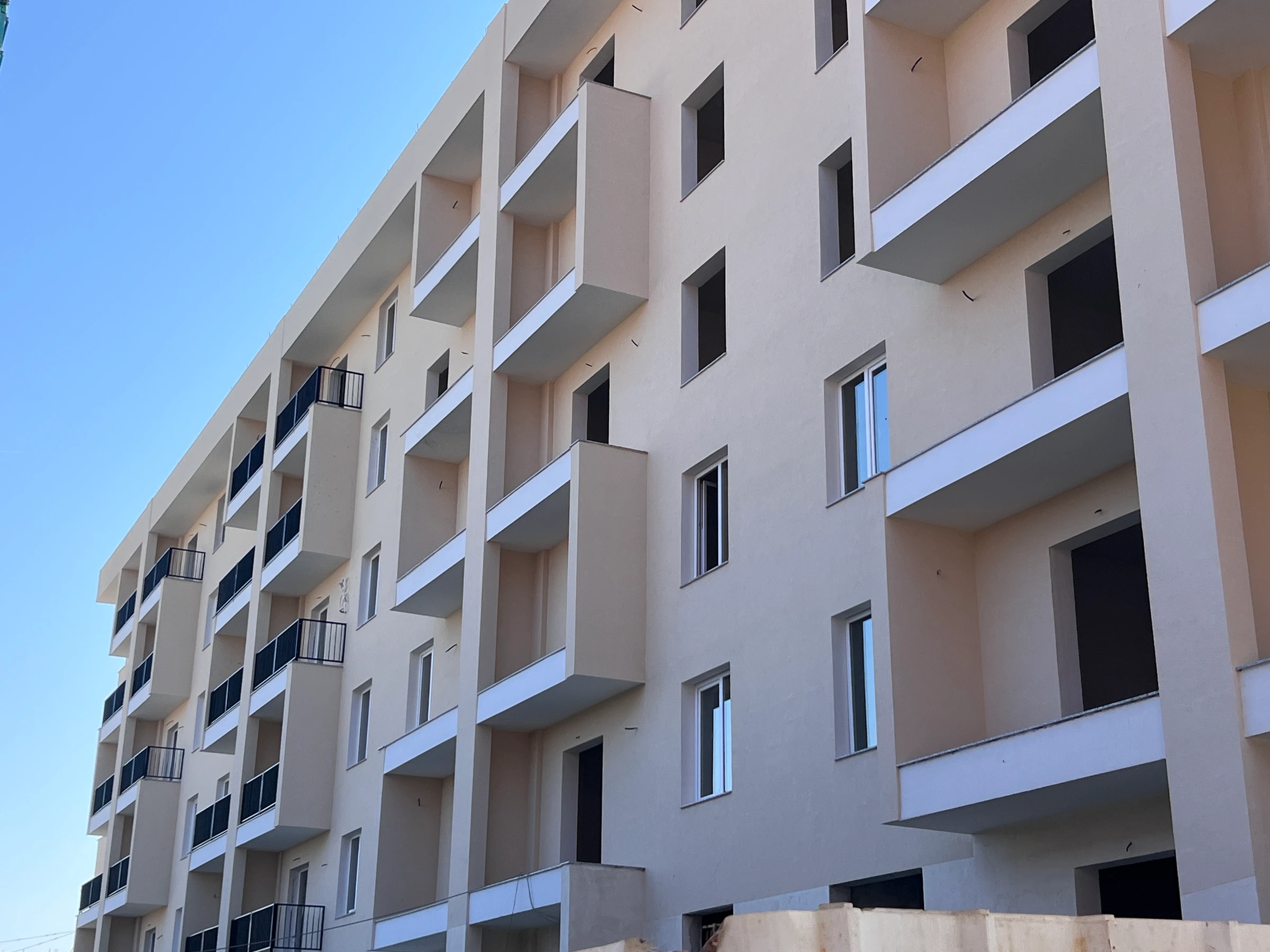 Studio Apartment for Sale, New Construction. Golem (1/4)