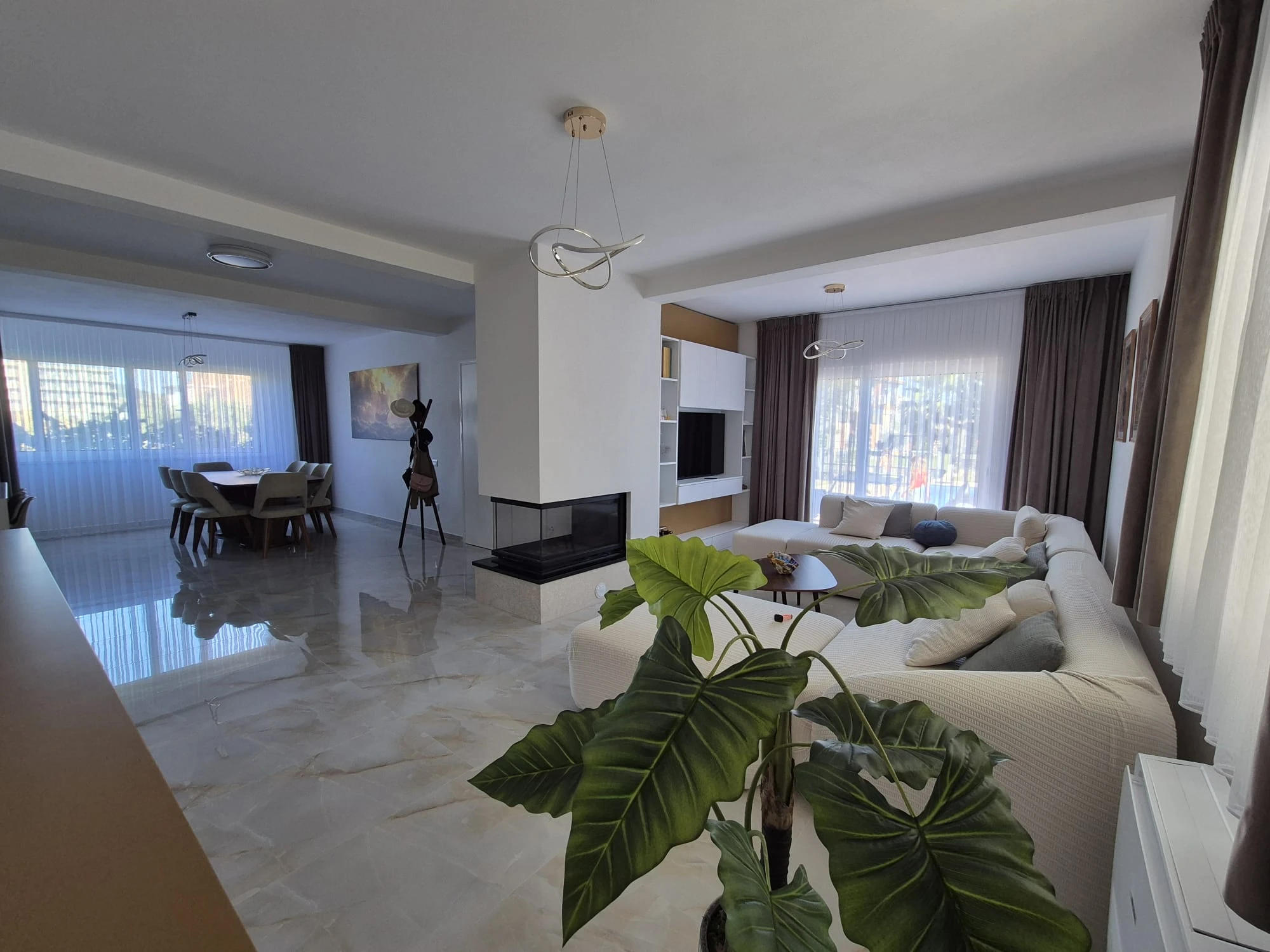 Private Villa with Pool for Sale in Qerret (8/20)