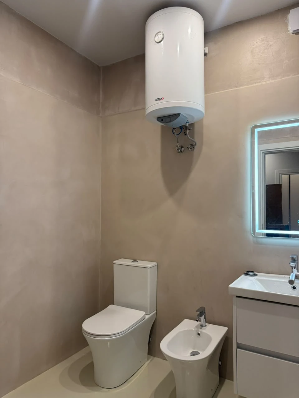 Exclusive. Selling 1+1 Invested Apartment, near Durres Municipality (13/15)