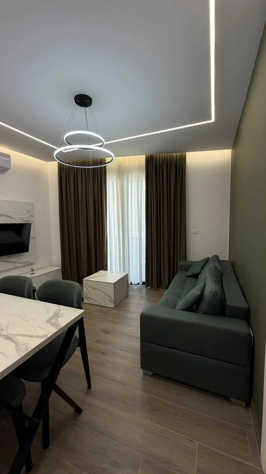 Shitet Apartament 1+1, i Mobiluar, Mali Robit (2/7)