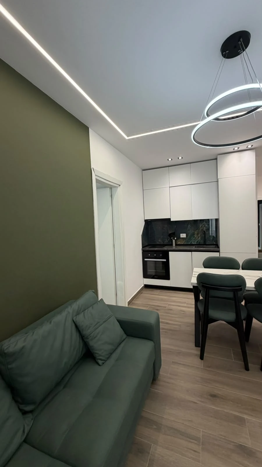 Shitet Apartament 1+1, i Mobiluar, Mali Robit (3/7)