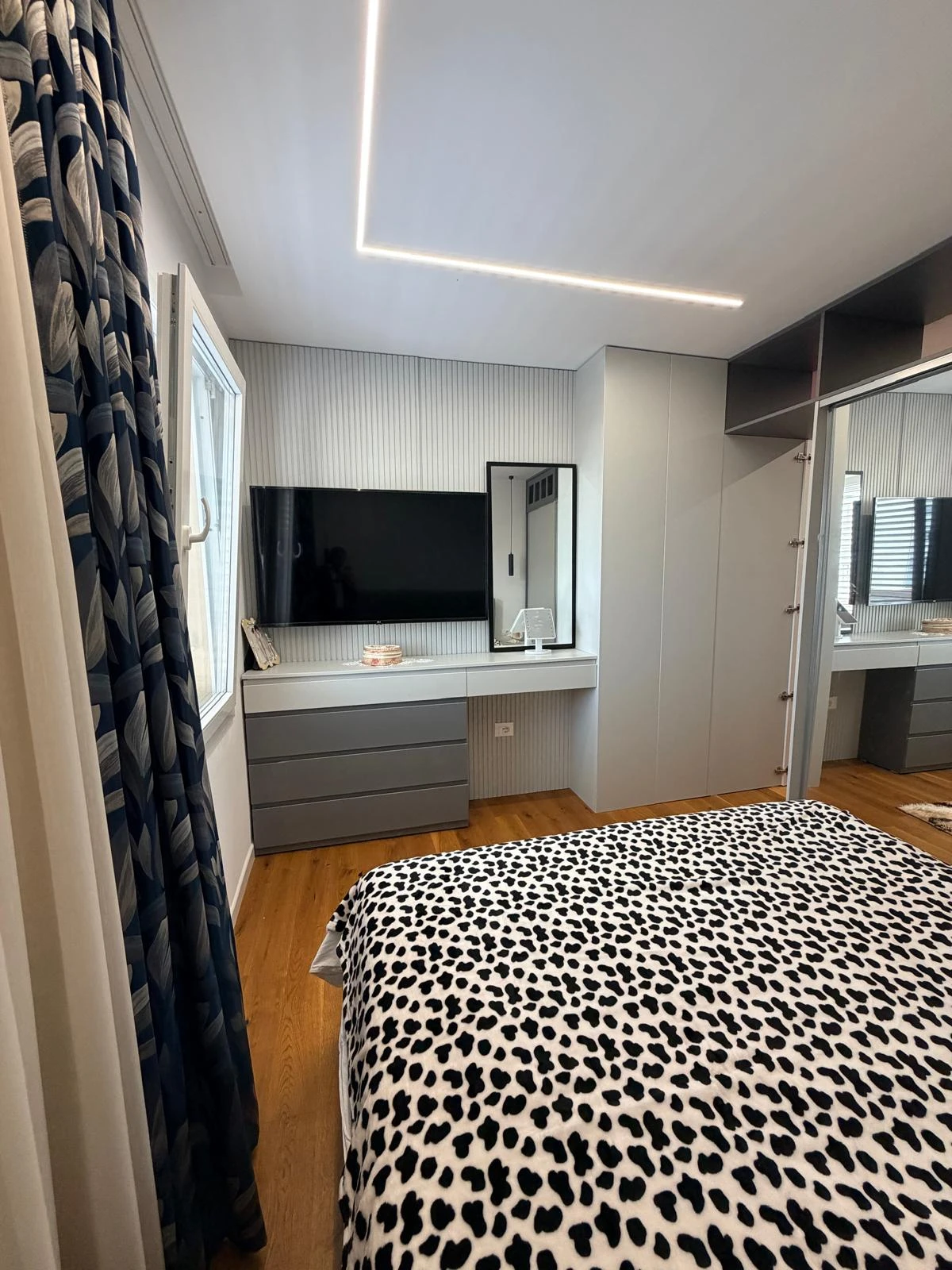 Shitet Apartament 2+1 Pamje Deti 20m nga Deti, ne Plazh Prane Ures Dajlanit, Durres (17/20)