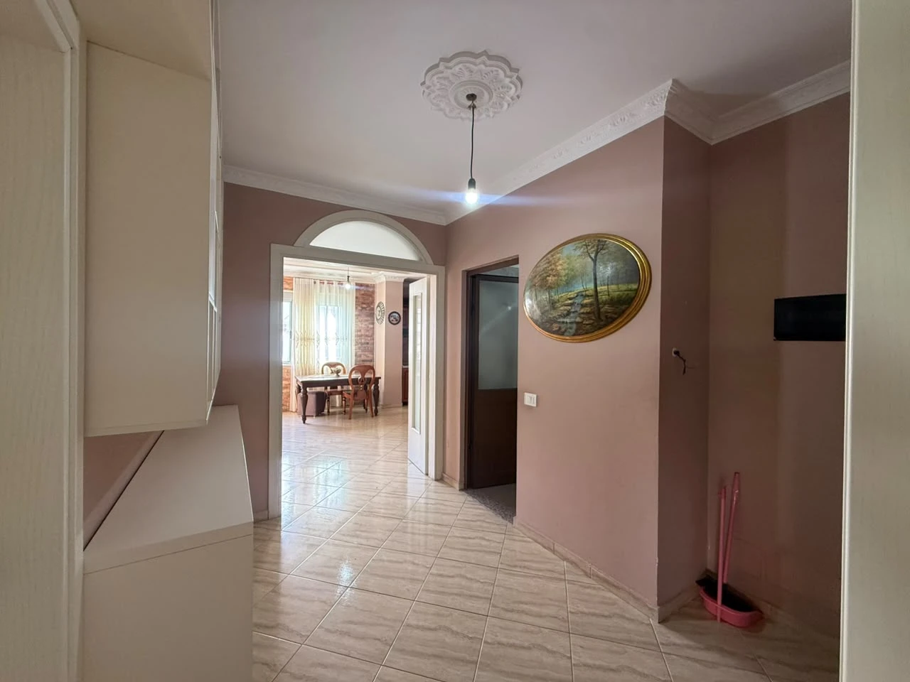 Shitet Apartament 2+1+2, Prane Drejtorise se Policise ne Durres (5/9)