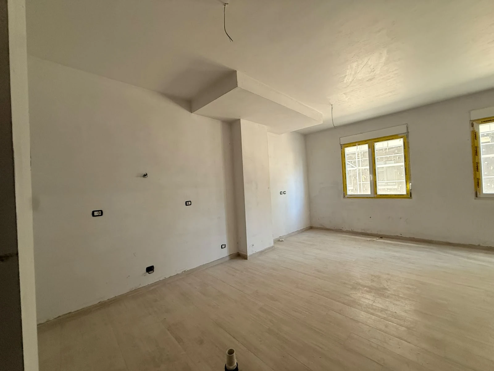Studio Për Shitje me mundesi kthimi ne 1+1 te vogel,Golem (5/7)