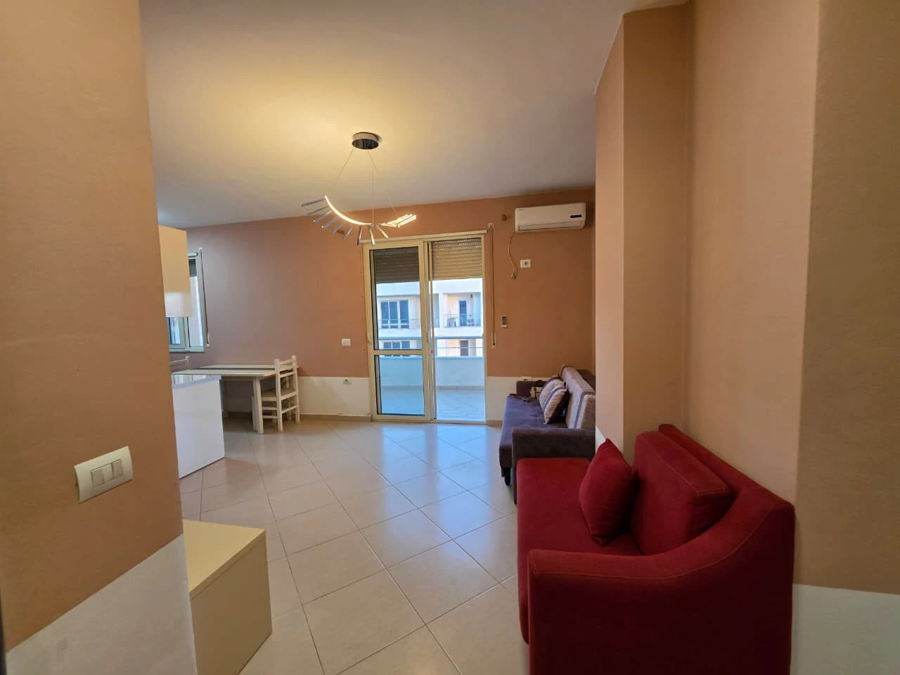 Apartament 1+1 me Pamje Deti për Shitje – Rrota e Kuqe, Plazh, Durrës (8/13)