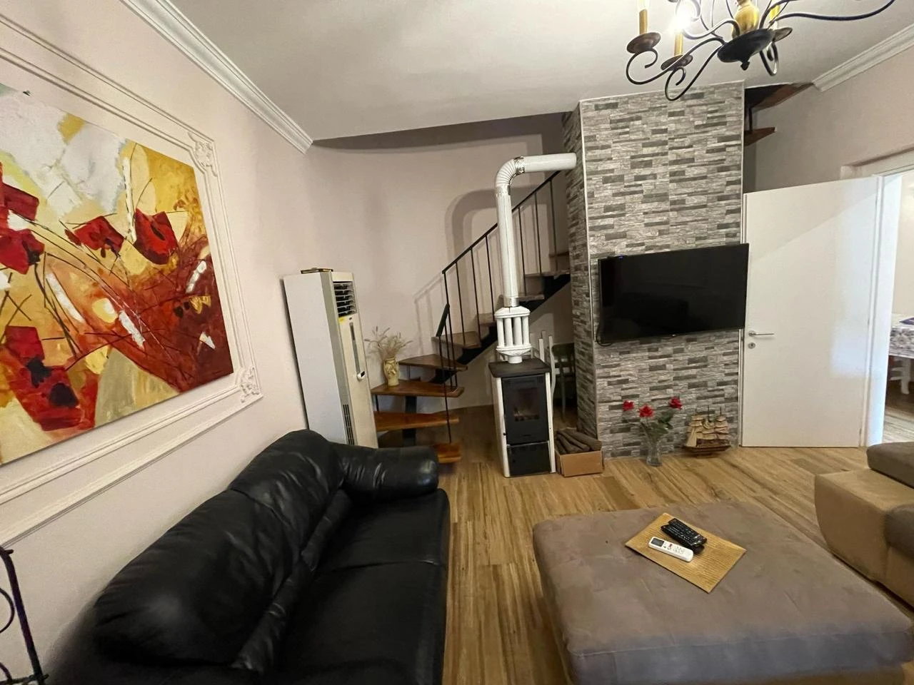 Villa 4+2 for Sale in Golem 150 Meters from the Sea (11/20)