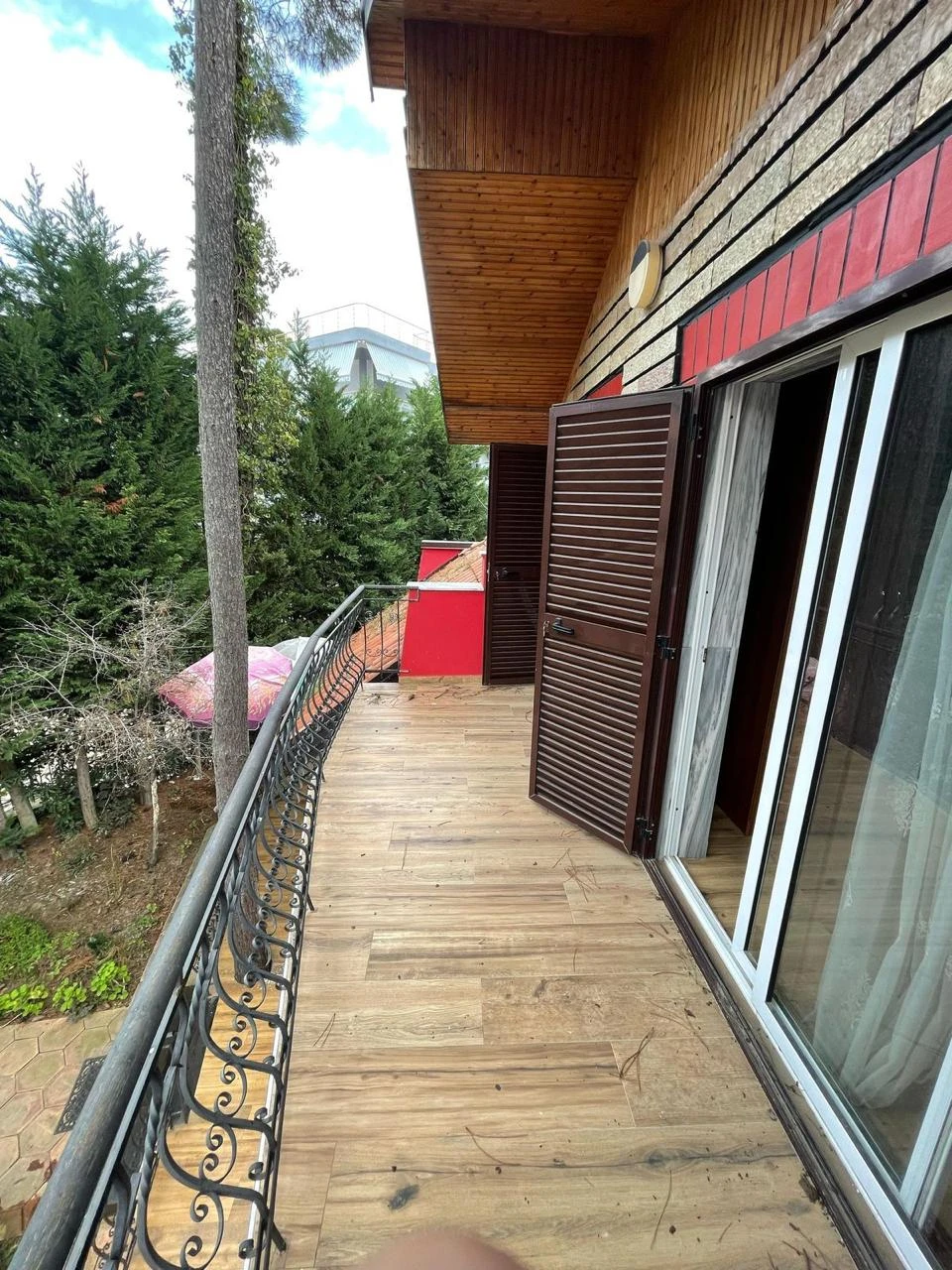 Villa 4+2 for Sale in Golem 150 Meters from the Sea (17/20)