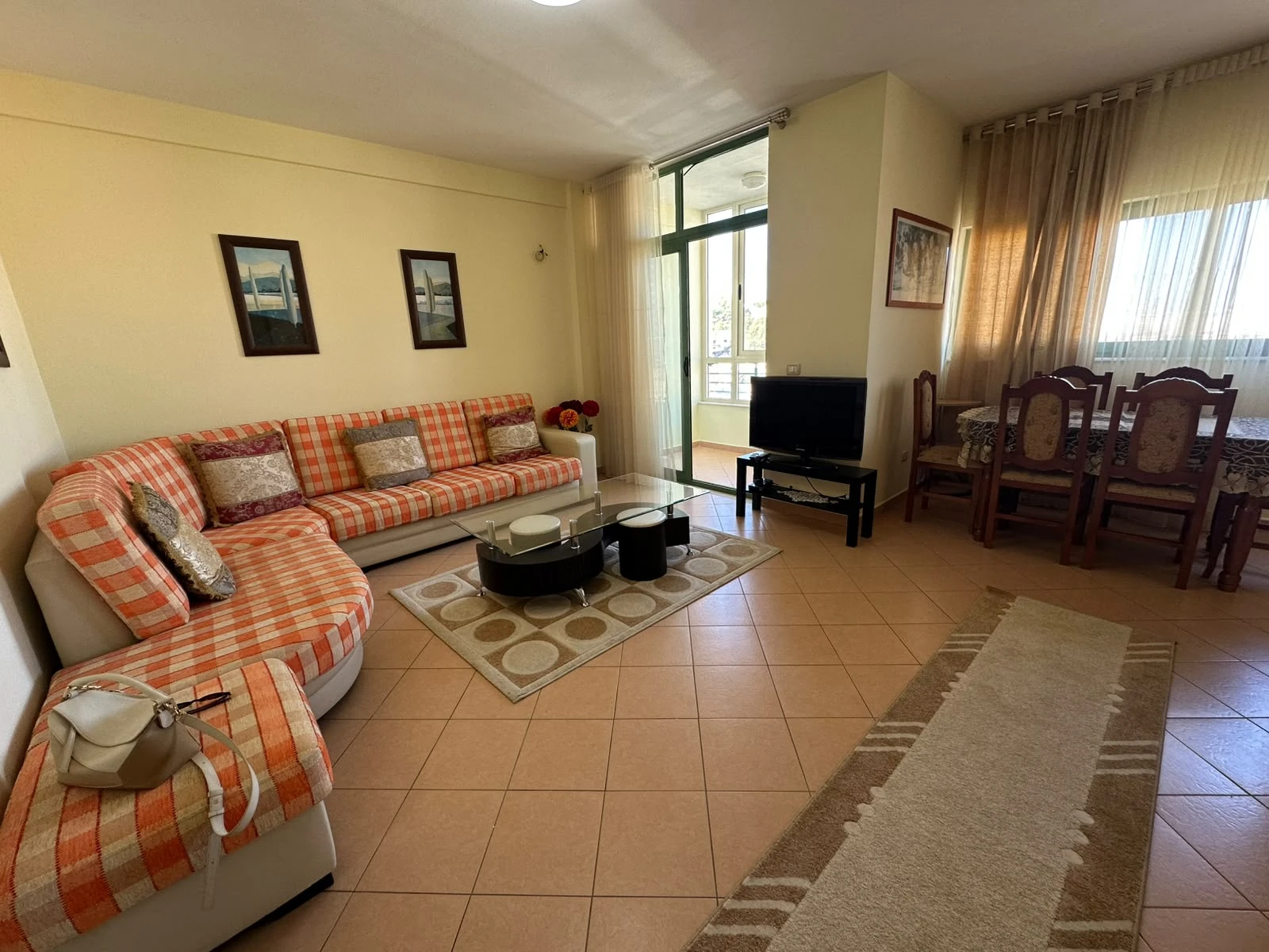 Shitet Apartament 1+1 ne Vollga (3/14)