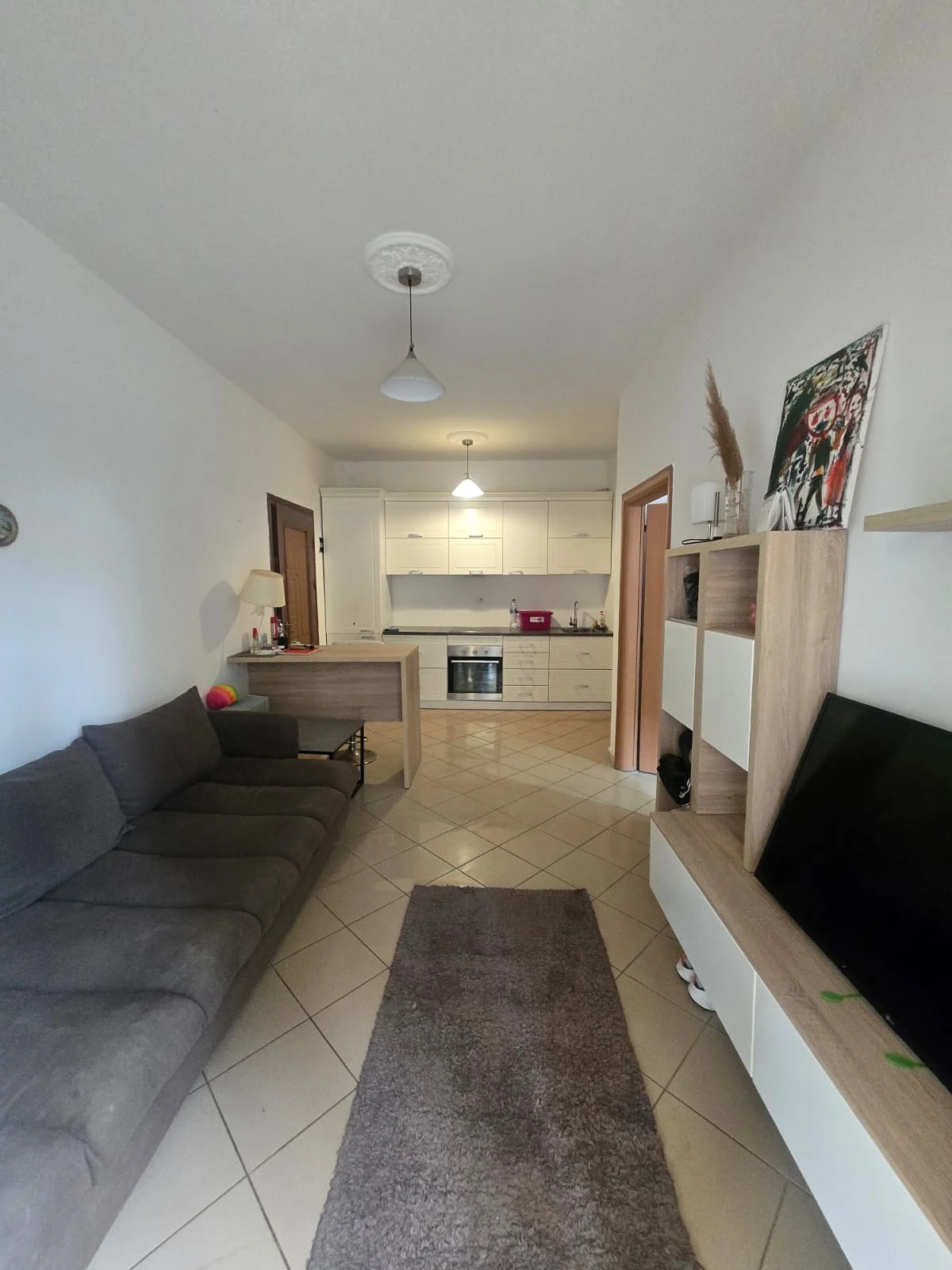 Shitet Apartament 1+1 Shume Prane Detit ne Golem (4/10)
