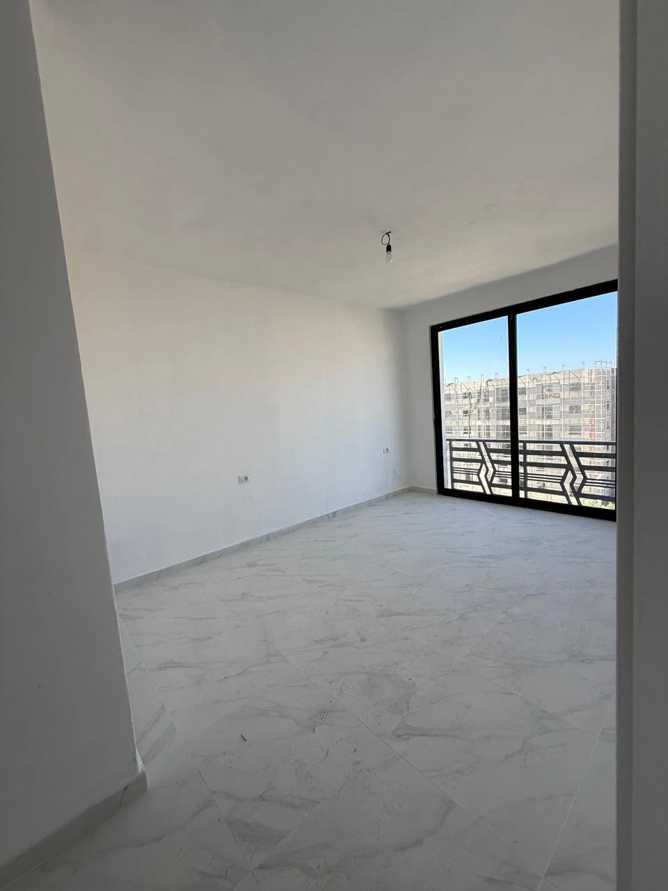 Apartament 1+1 Për Shitje në Mali i Robit, Durrës - 77,000€ | 51 m² (4/9)