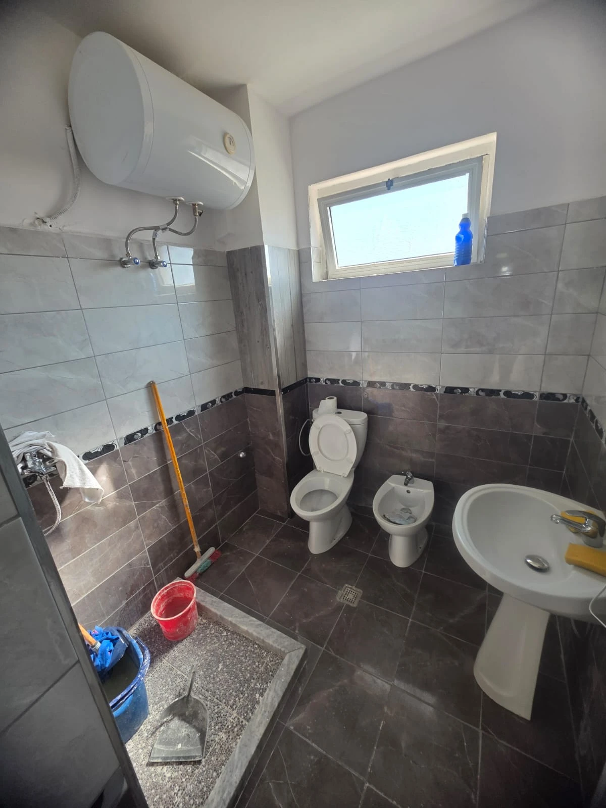 Apartament 2+1 Për Shitje tek Spitali ne Durres - 980000 Leke| 80 m² (12/12)