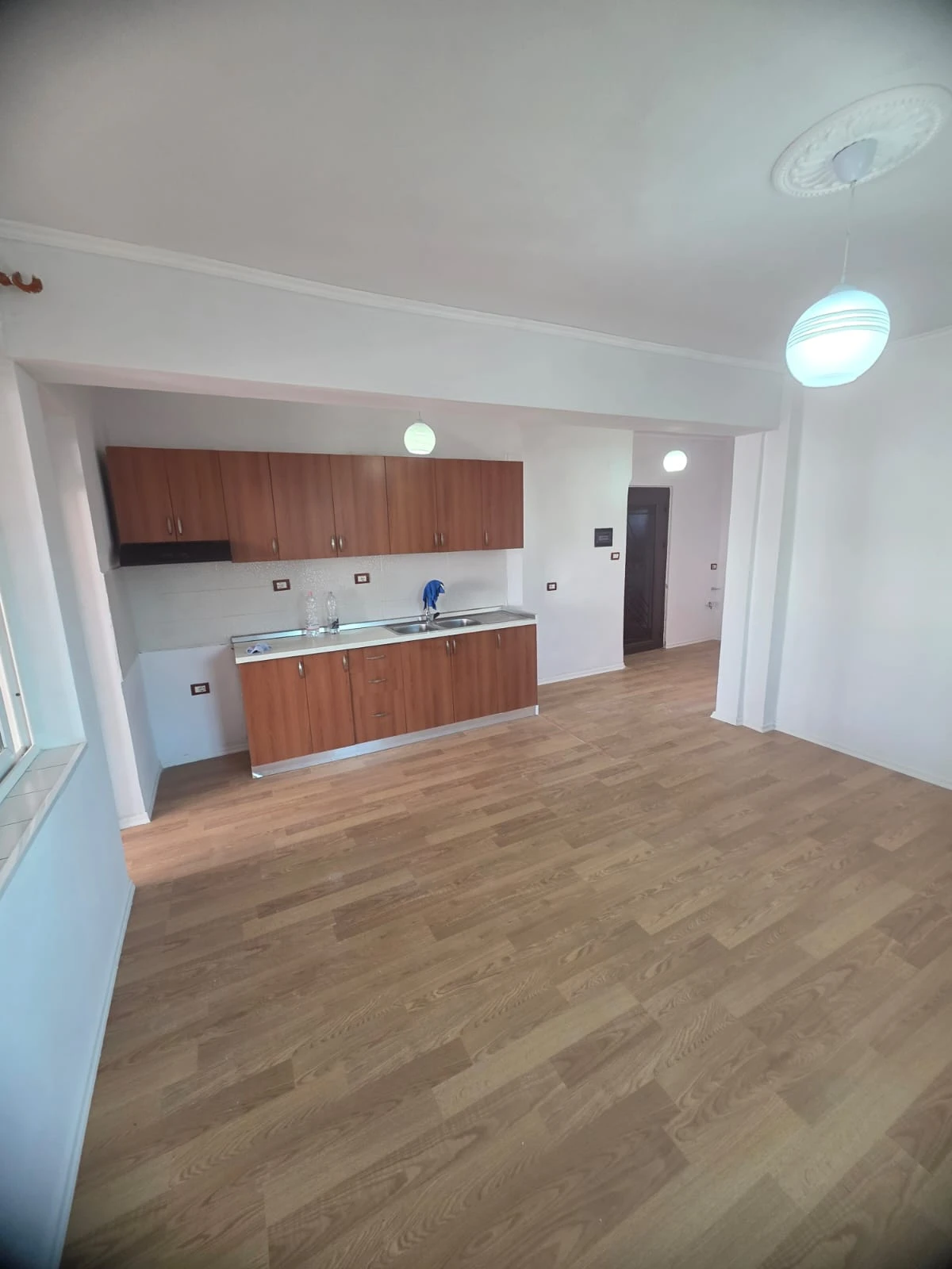 Apartament 2+1 Për Shitje tek Spitali ne Durres - 980000 Leke| 80 m² (4/12)