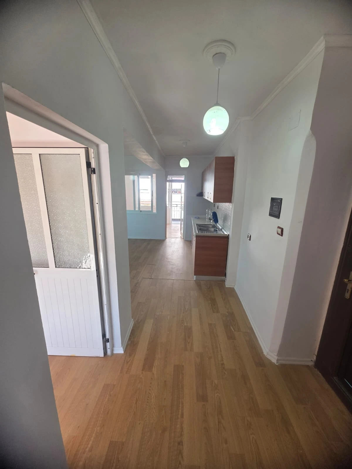 Apartament 2+1 Për Shitje tek Spitali ne Durres - 980000 Leke| 80 m² (9/12)