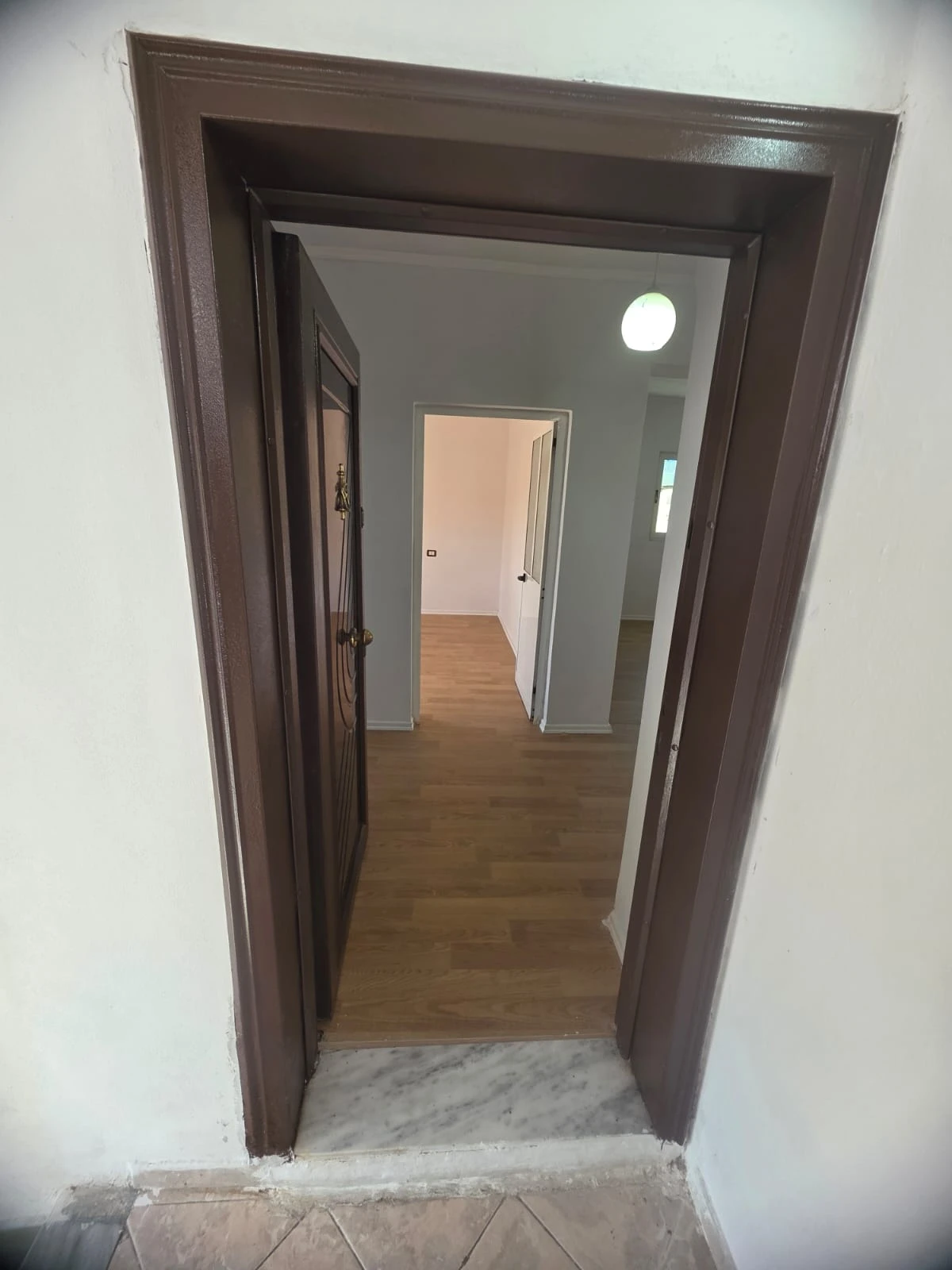 Apartament 2+1 Për Shitje tek Spitali ne Durres - 980000 Leke| 80 m² (10/12)