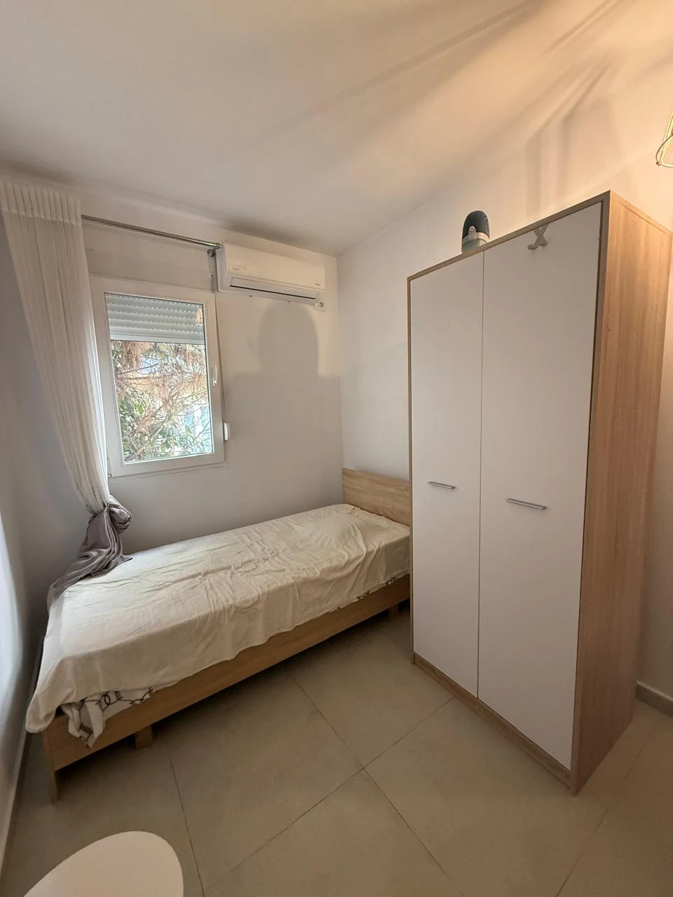 Apartament 3+2+1 me pamje nga deti (11/16)