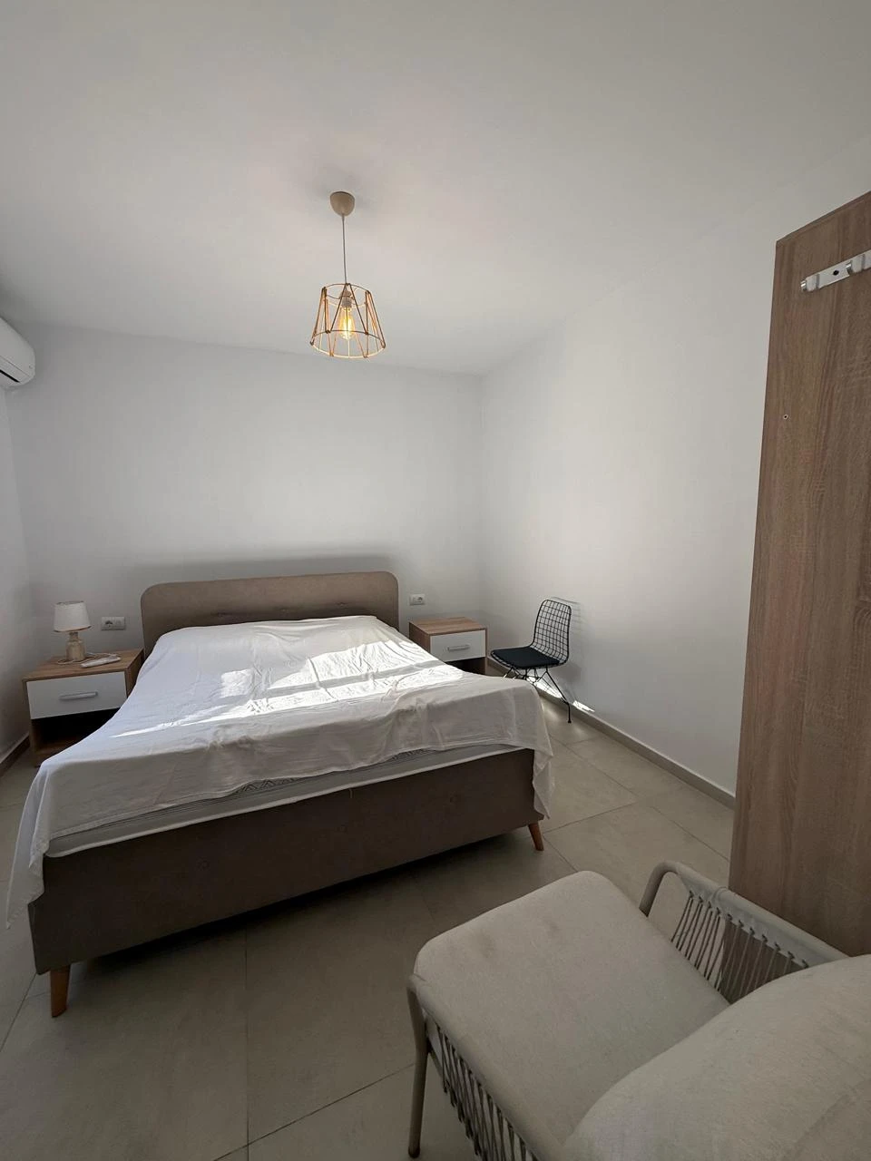 Apartament 3+2+1 me pamje nga deti (13/16)