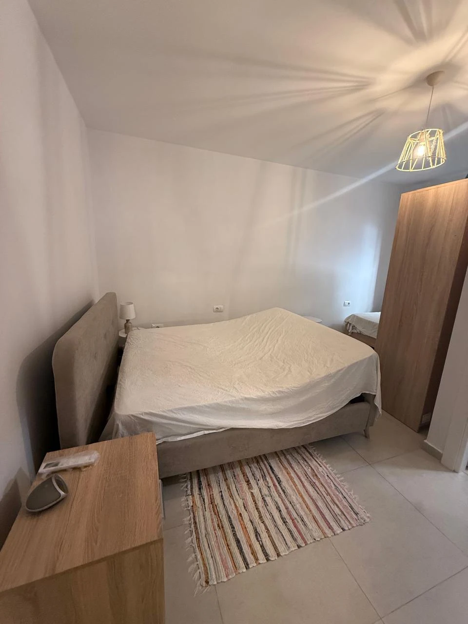 Apartament 3+2+1 me pamje nga deti (9/16)