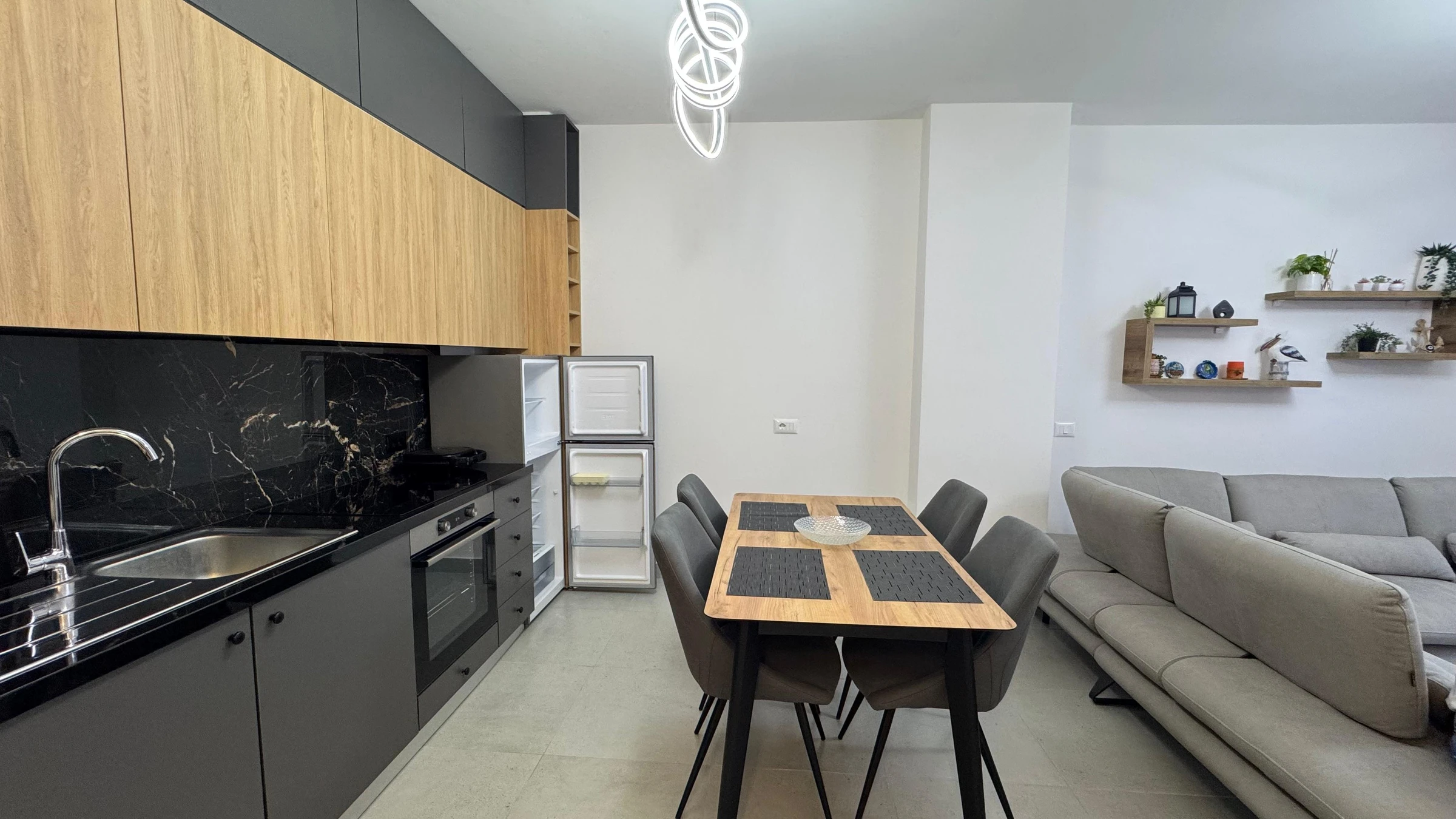 Apartment 1+1 for Sale near the Sea, New Furniture (3/20)
