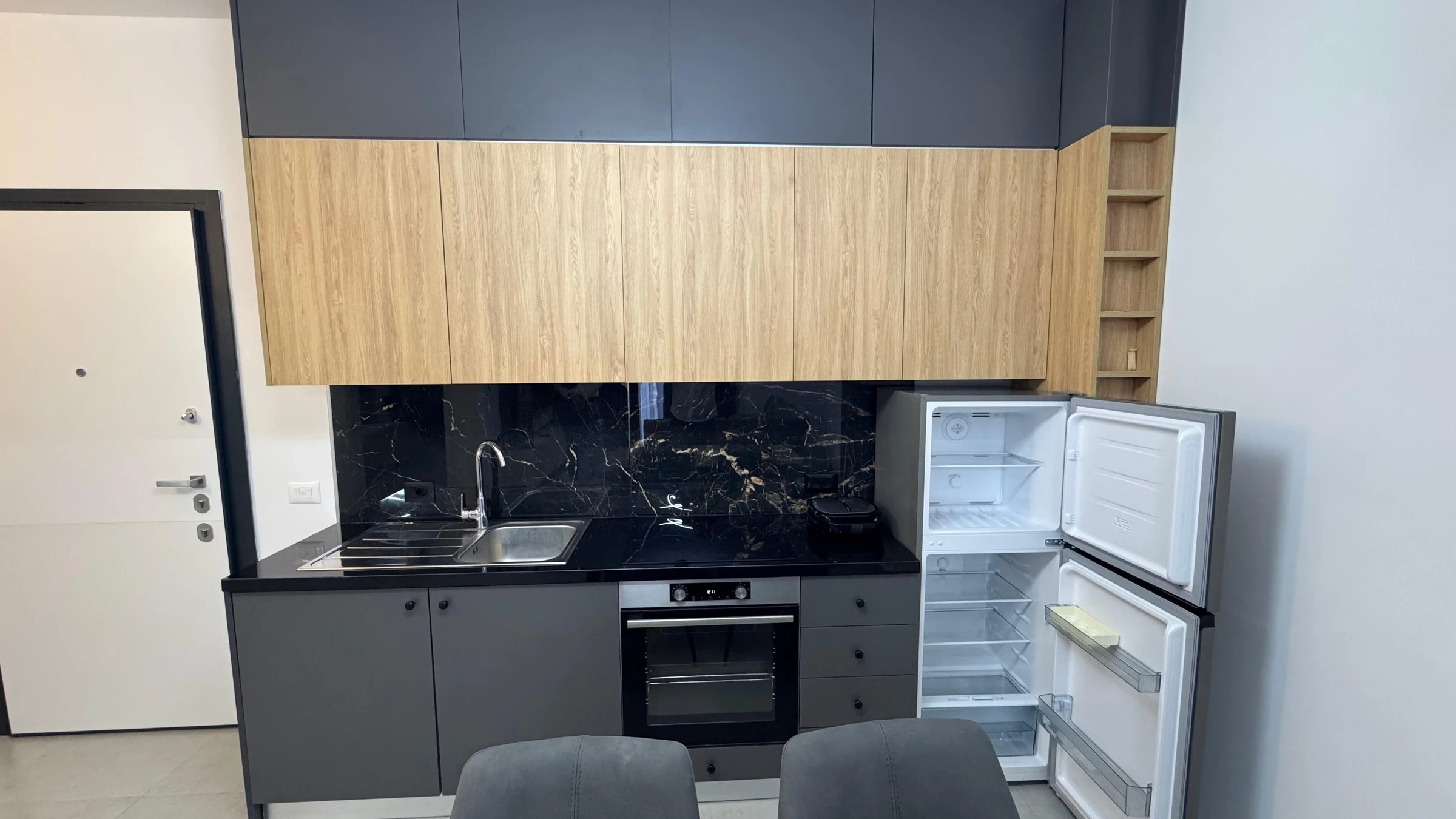 Apartment 1+1 for Sale near the Sea, New Furniture (5/20)