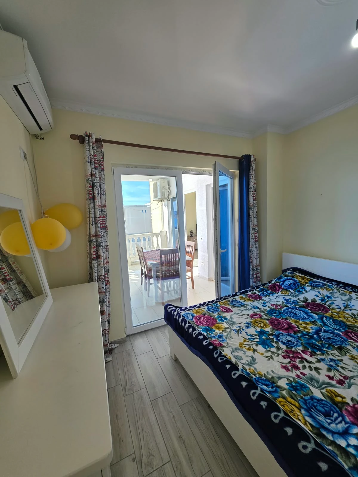 Apartament 2+1 në shitje në Plazh, Durrës (3/13)