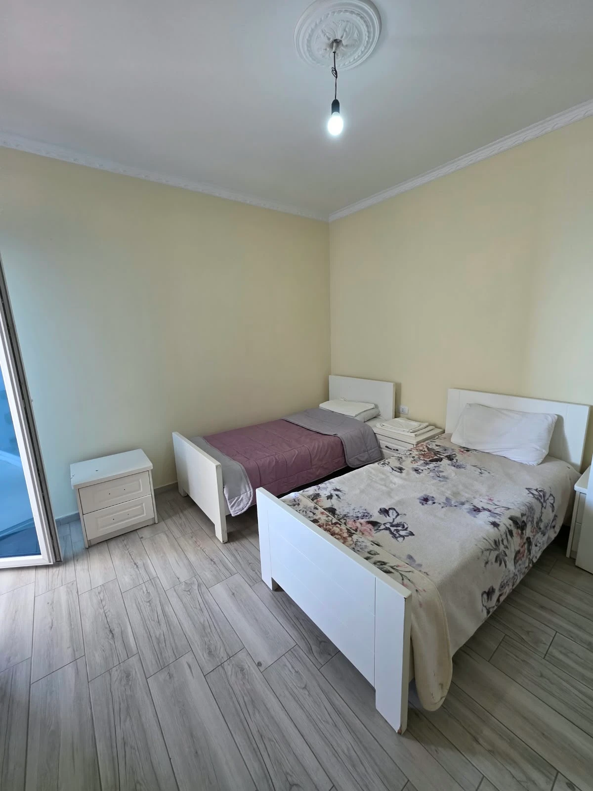 Apartament 2+1 në shitje në Plazh, Durrës (10/13)