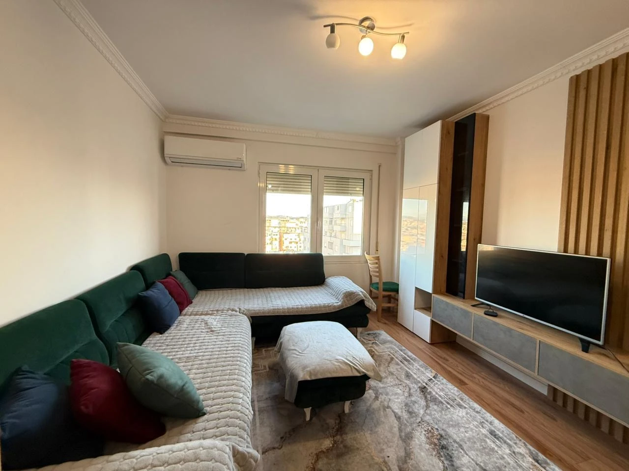 Apartament 2+1 Për Shitje në Plazh,Rrota e kuqe (3/9)