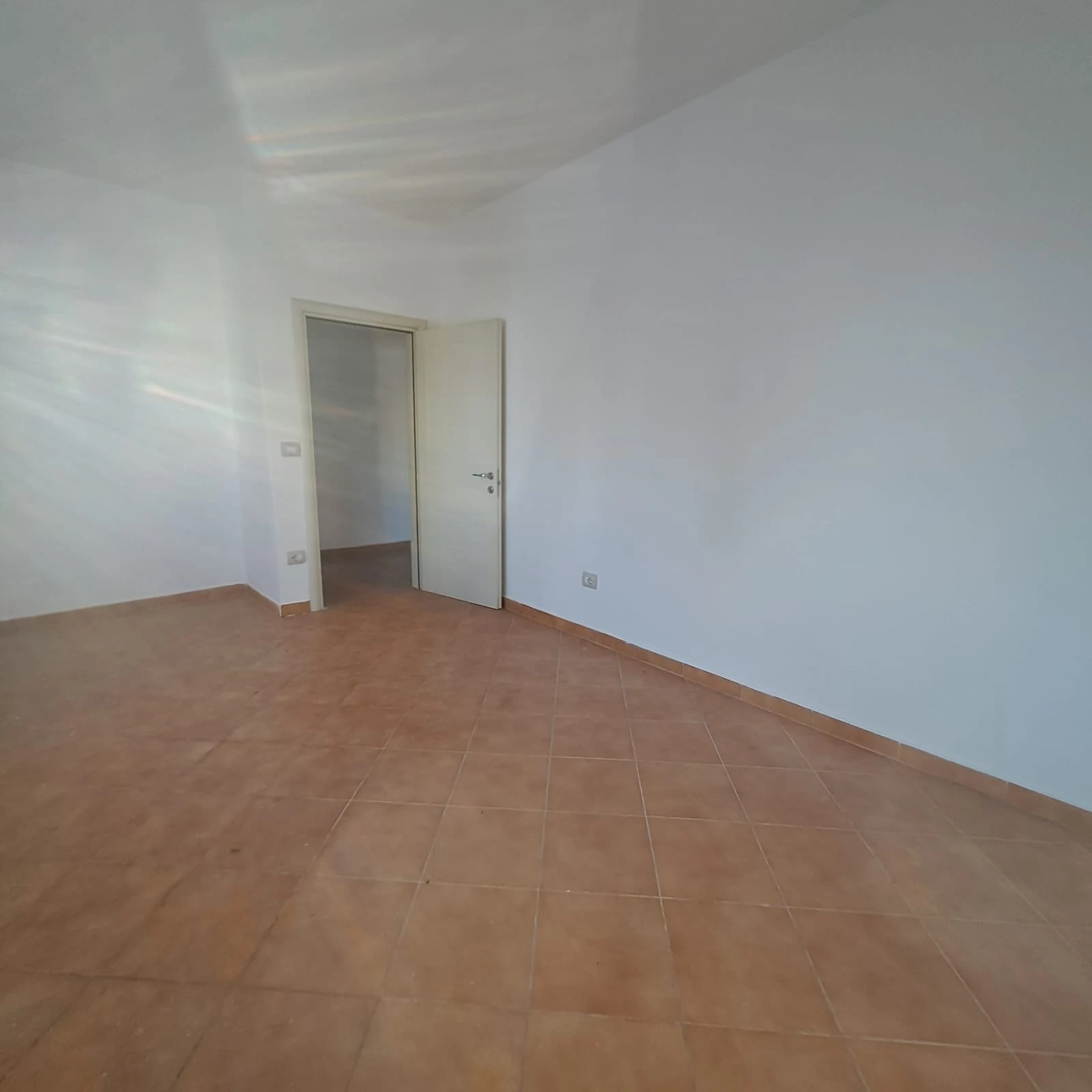 Apartament 2+1 në shitje, Rruga Aleksander Goga (11/17)