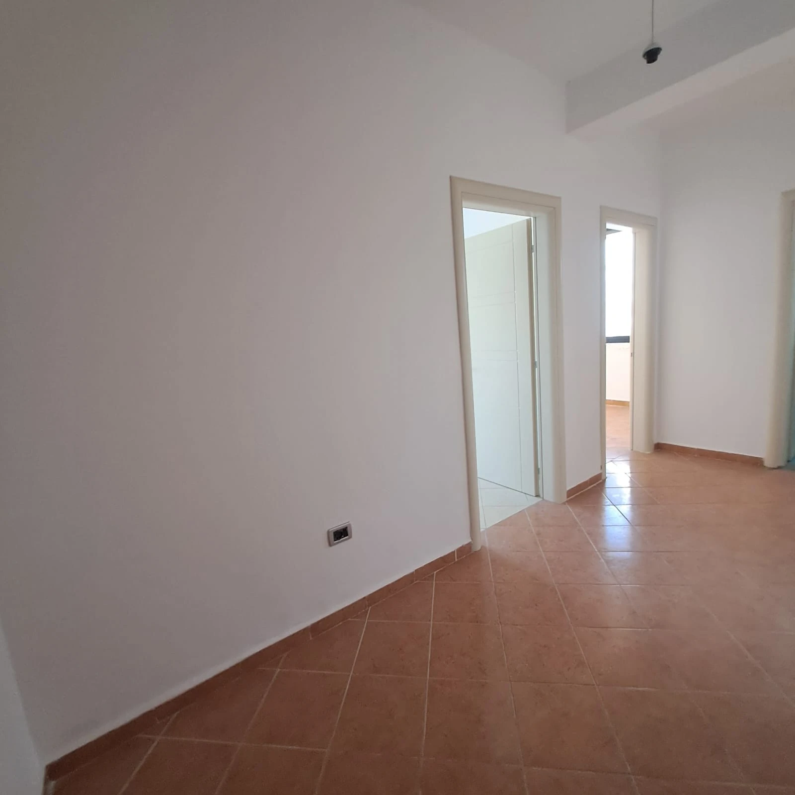 Apartament 2+1 në shitje, Rruga Aleksander Goga (9/17)