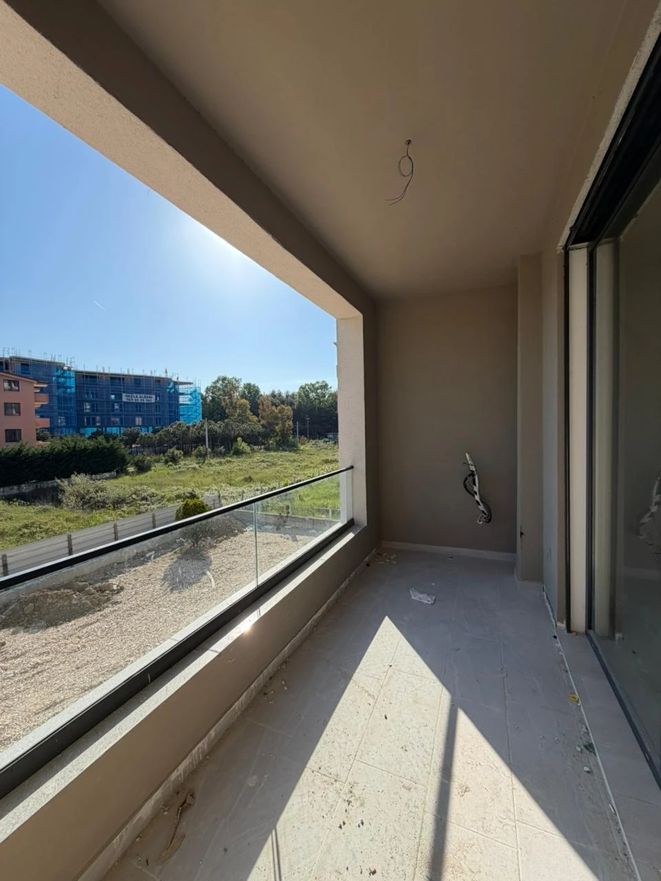 Studio Apartment for Sale near Loredis Residence (3/13)
