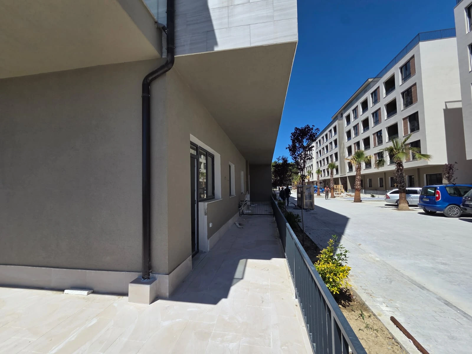 Studio Apartment for Sale near Loredis Residence (11/13)