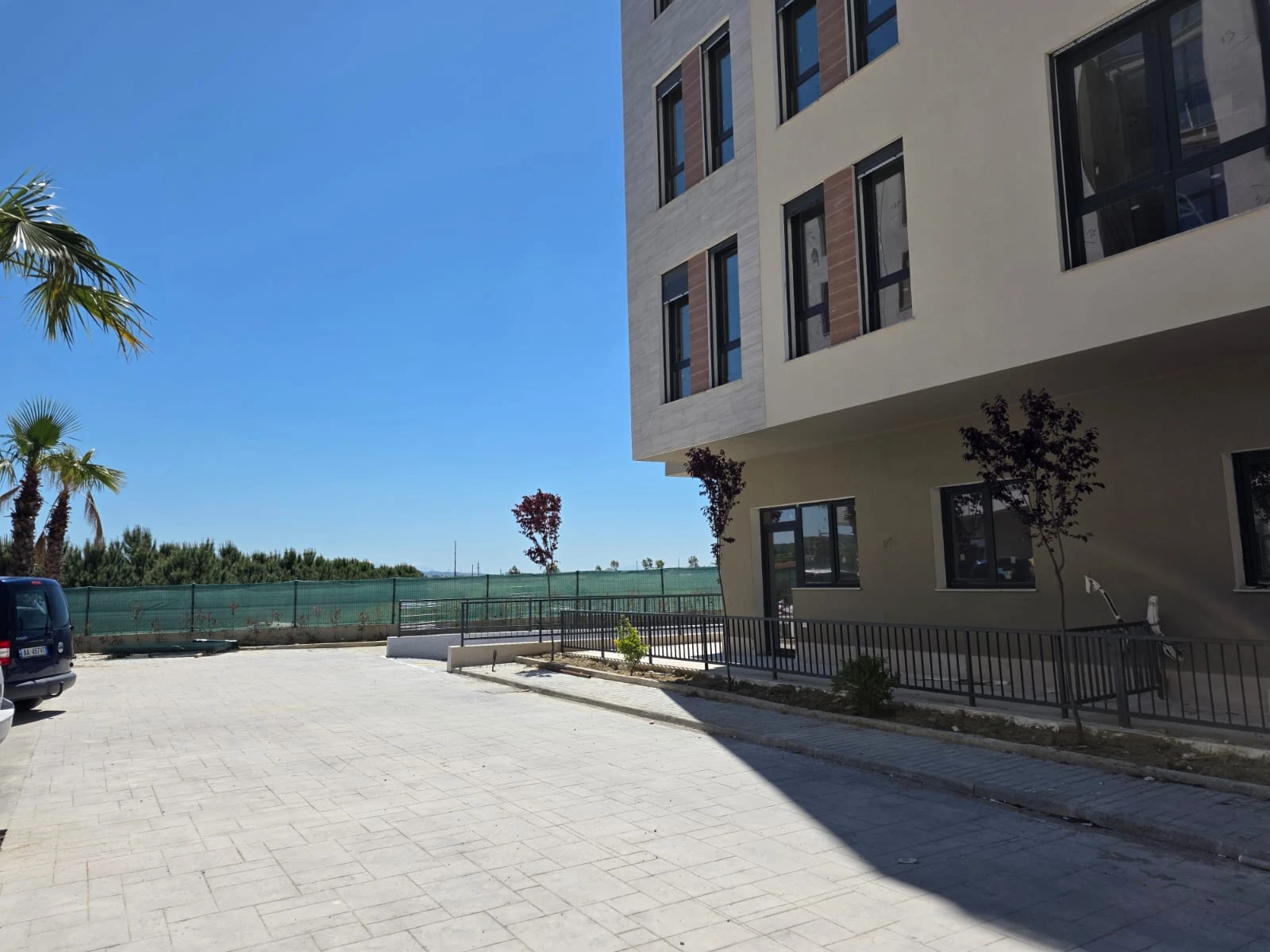 Studio Apartment for Sale near Loredis Residence (13/13)