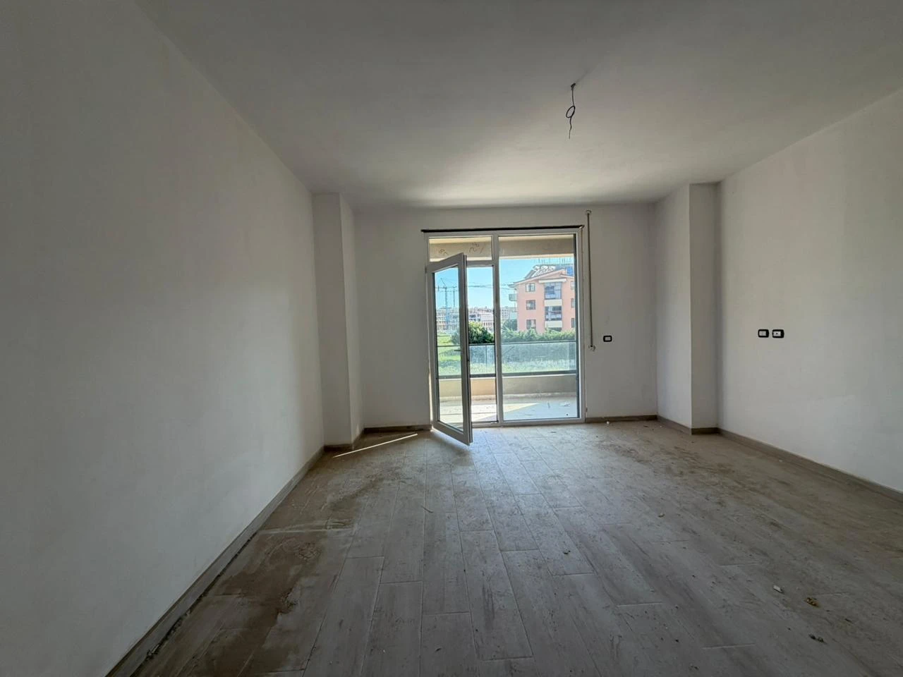 Studio Apartment for Sale near Loredis Residence (5/13)