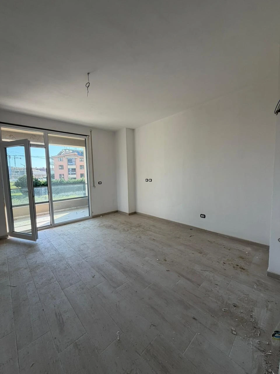 Studio Apartment for Sale near Loredis Residence (7/13)
